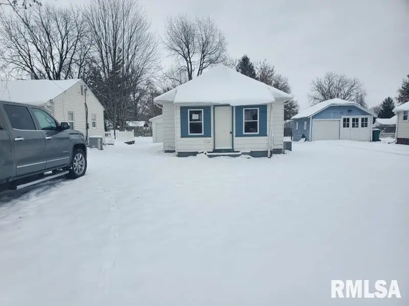 1385 Clark Street, Galesburg, IL 61401 - Image #1