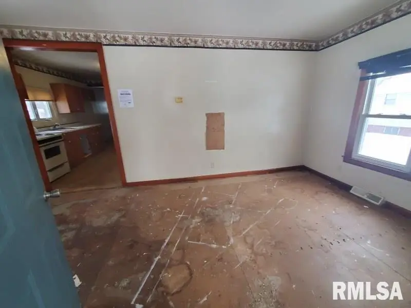 1385 Clark Street, Galesburg, IL 61401 - Image #2