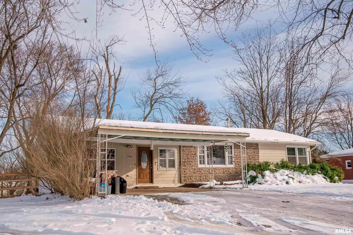 700 N 66th, Quincy, IL 62301 - #1