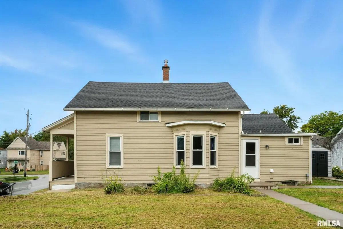 421 16th Avenue, Moline, IL 61265 - Image #1