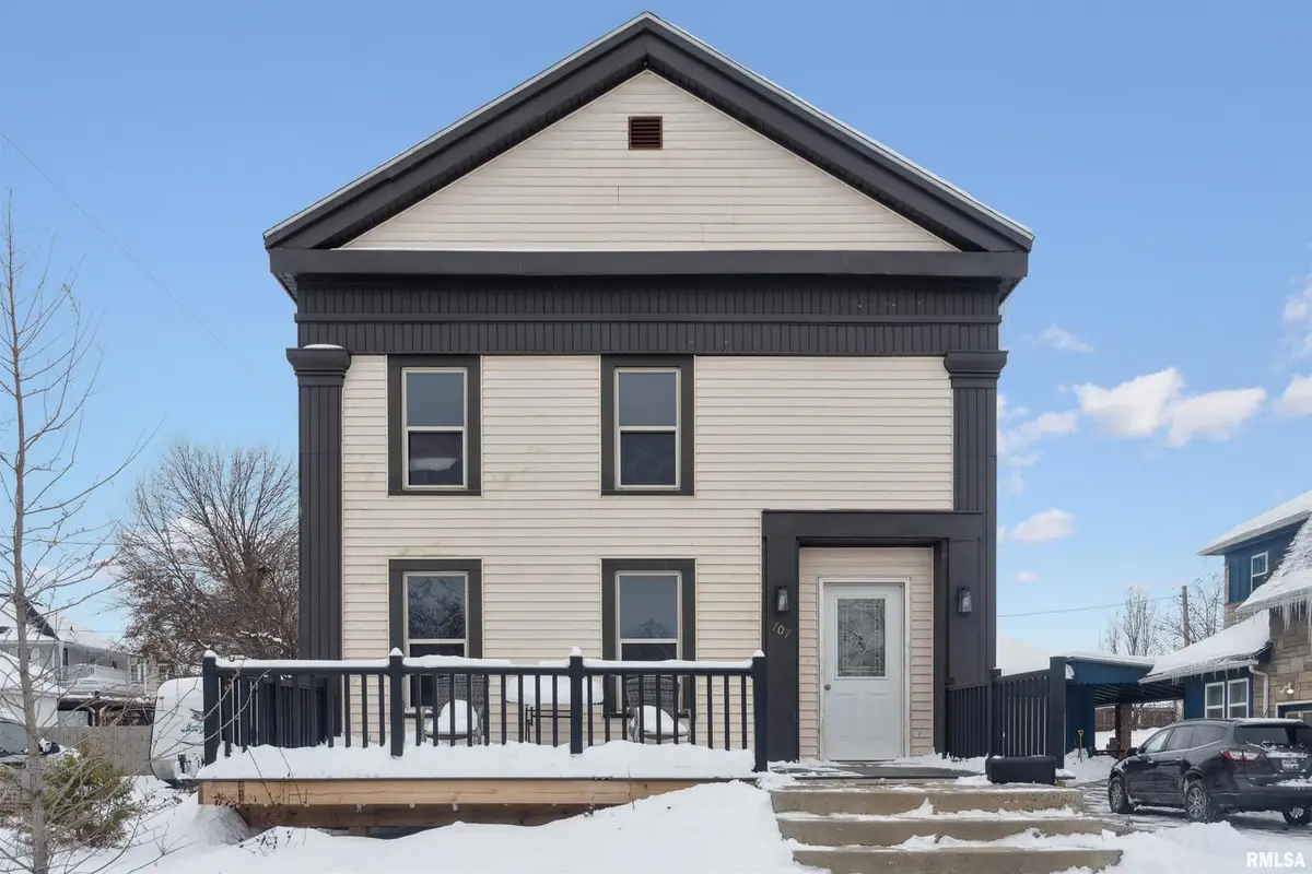707 W Platt Street, Maquoketa, IA 52060 - Image #1