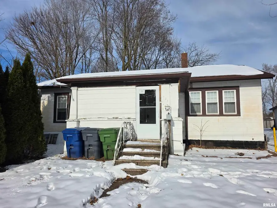 722 Main Avenue, Clinton, IA 52732 - Image #2