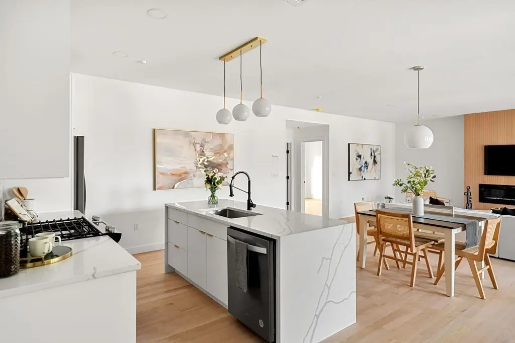 43 Withington St #7, Boston, MA 02124 - #1