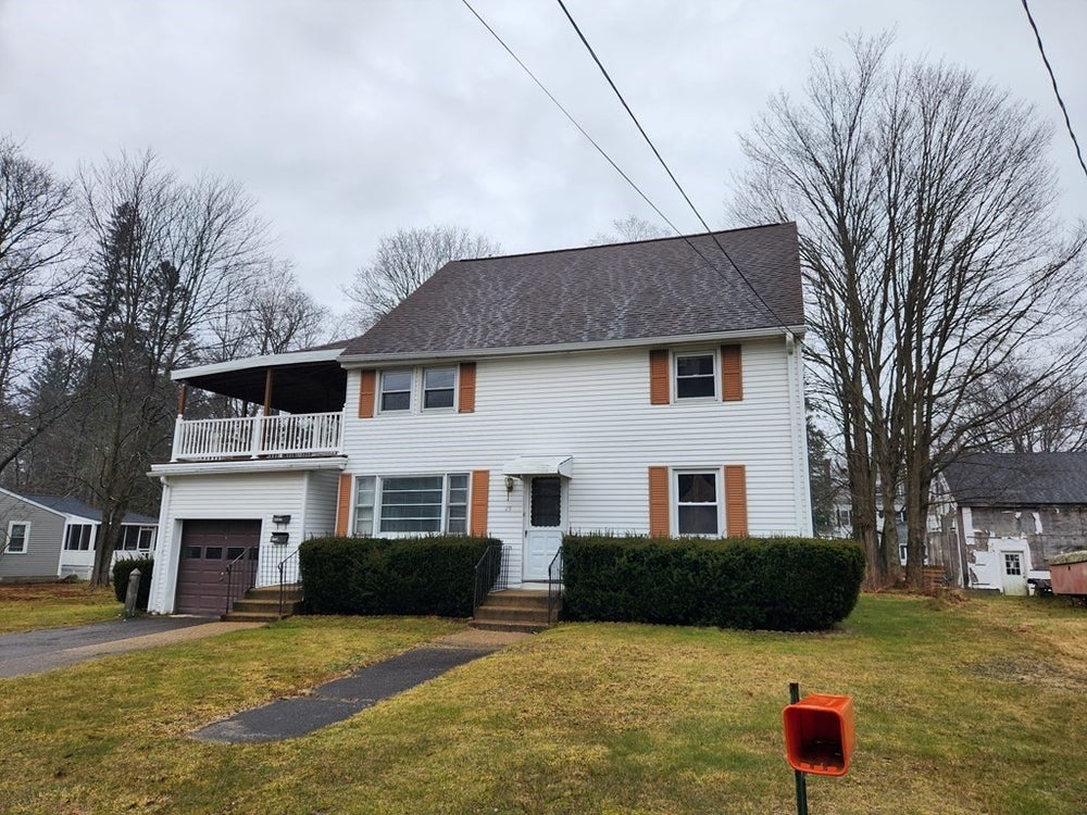 15 Academy St, Winchendon, MA 01475 ERA