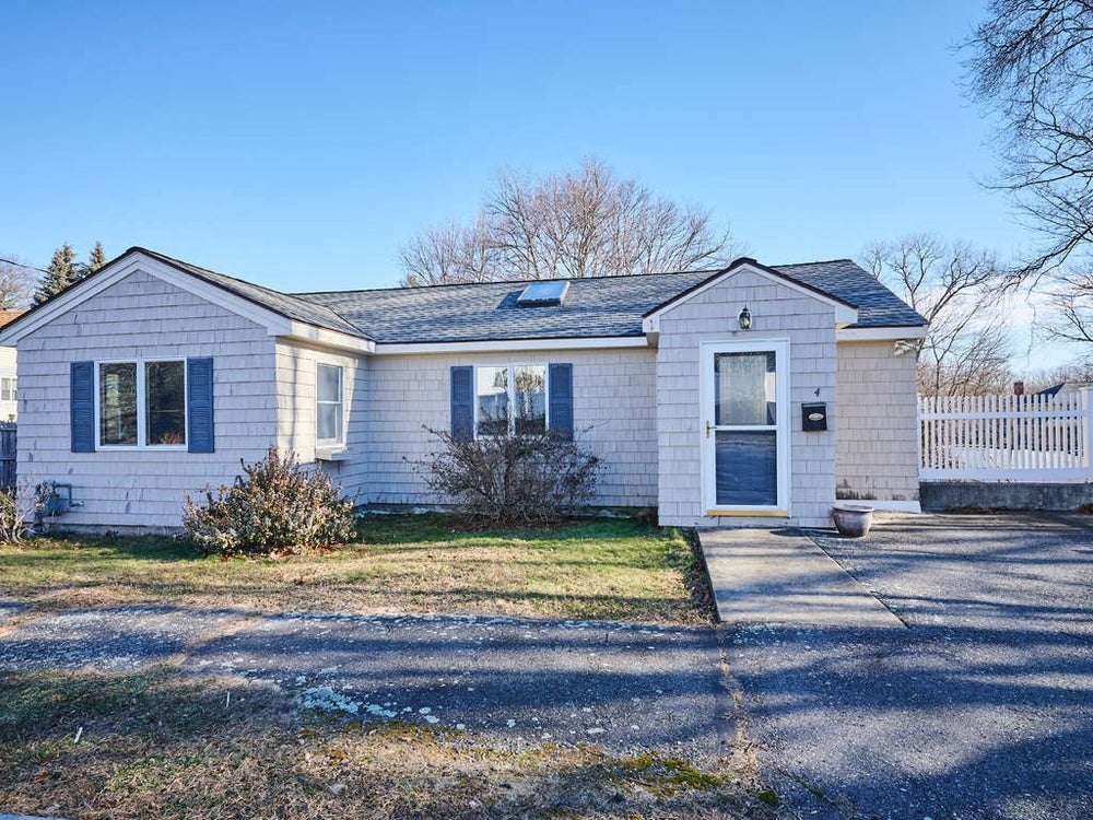 4 Clifton Ave, Wakefield, MA 01880 ERA