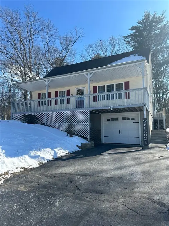 52 Stonybrook Dr, Southbridge, MA 01550 - Image #1
