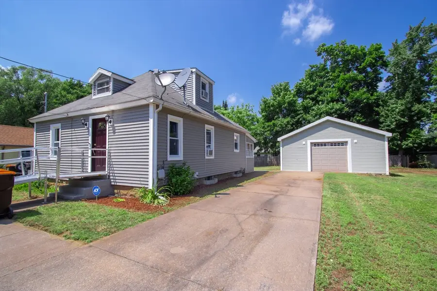 94 Witheridge St, Agawam Town, MA 01030 - Image #2