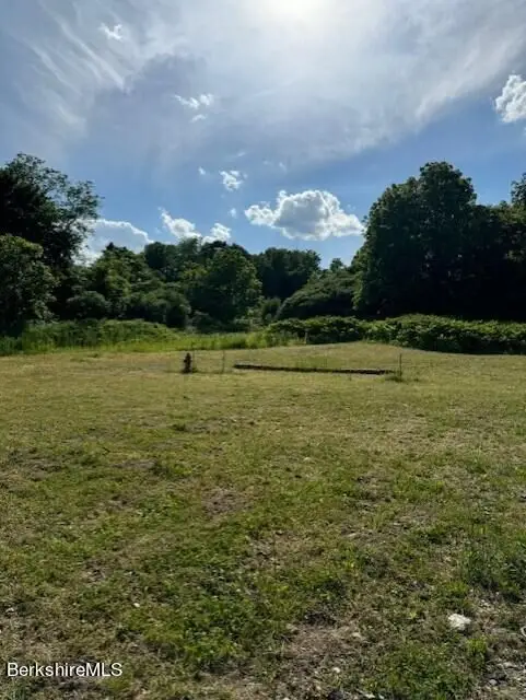 12 South St, Cheshire, MA 01225 - #1