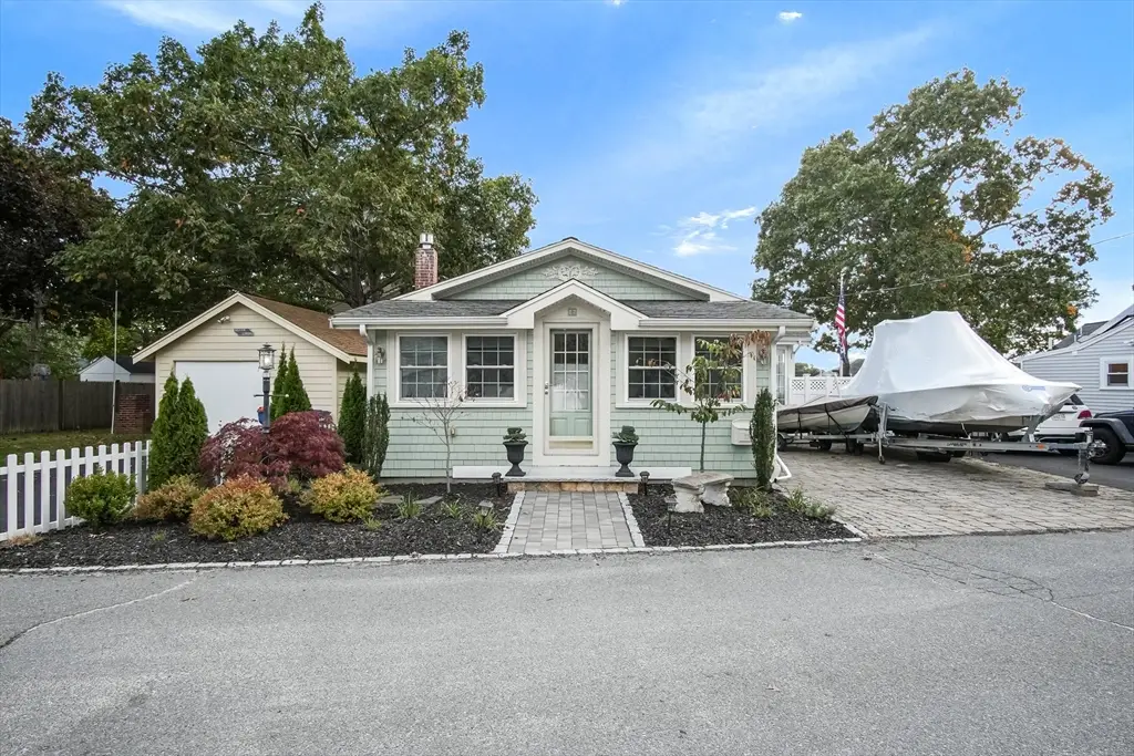 77 Circuit Ave, Wareham, MA 02571 - Image #1