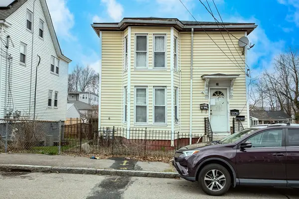 39 Huntington St, Brockton, MA 02301