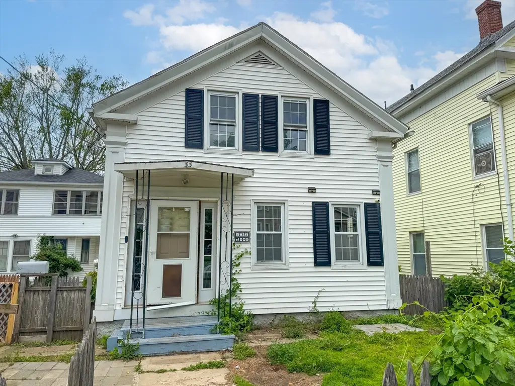 233 Grove St, Woonsocket, RI 02895 - #1