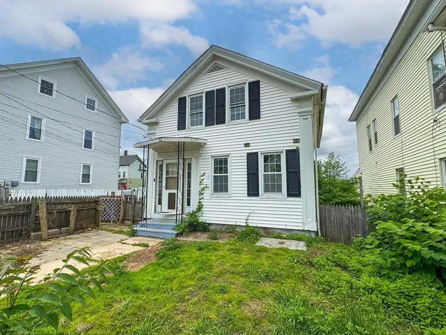 233 Grove St, Woonsocket, RI 02895 - #3
