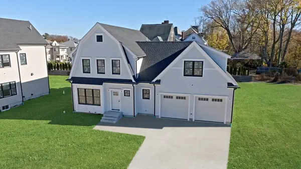 8 Mina Way, Boston, MA 02135