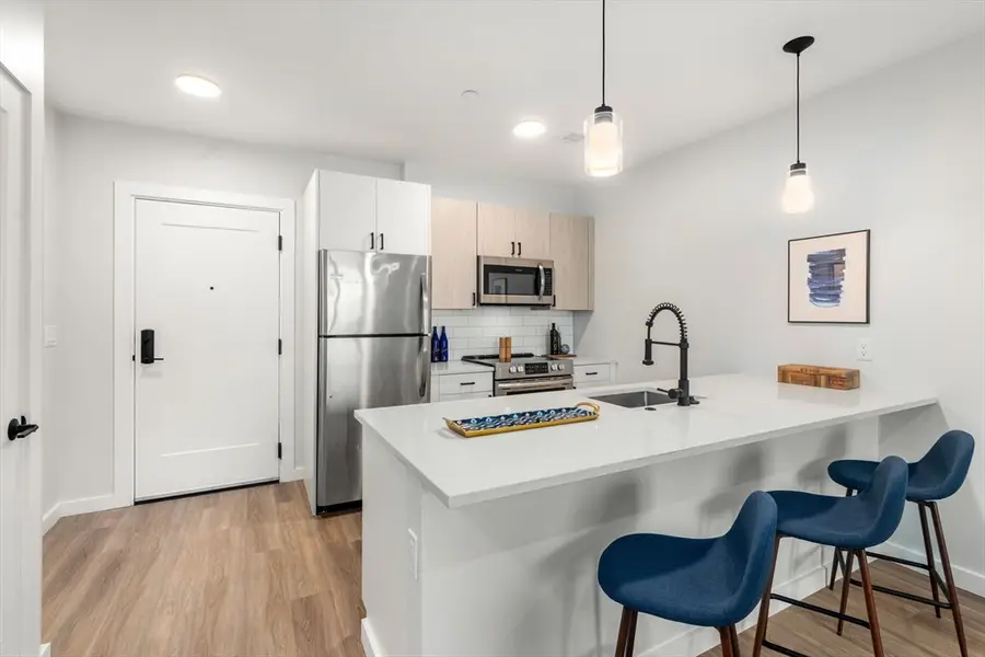 10 Somerset #405, Winthrop, MA 02152 - Image #2