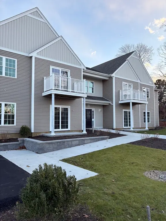 2 S Spooner St #3, Plymouth, MA 02360 - Image #3