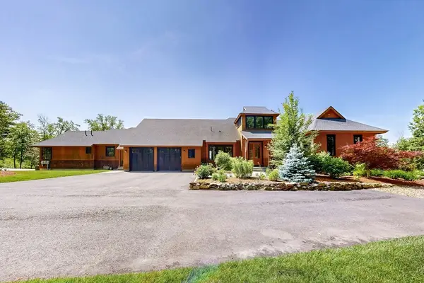 179 Cashman Hill Rd, Ashburnham, MA 01430