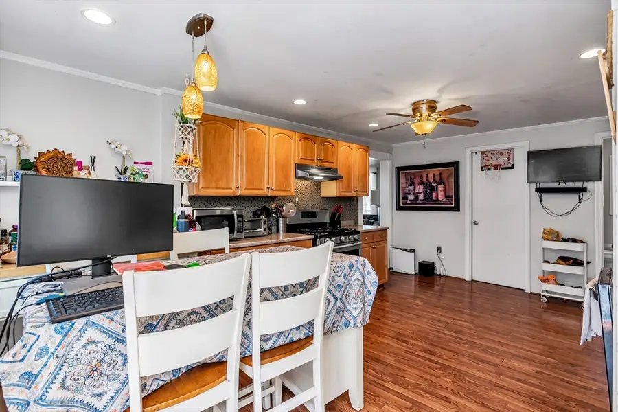 87 Lilley Ave, Lowell, MA 01850 - Image #3