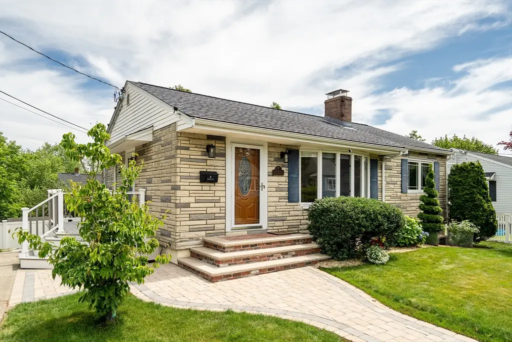 2 Maria Ct, Woburn, MA 01801 - #1