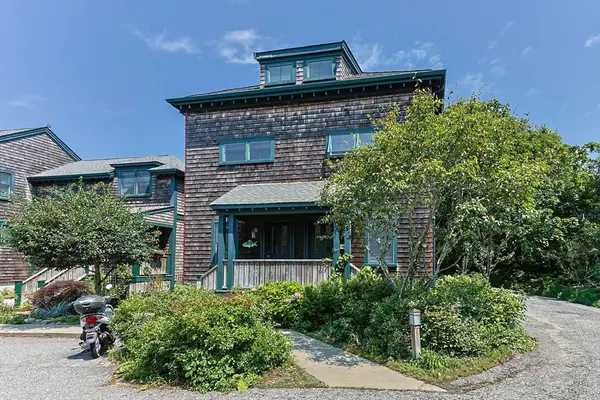 3 Meadow Road #Unit 2, Provincetown, MA 02657