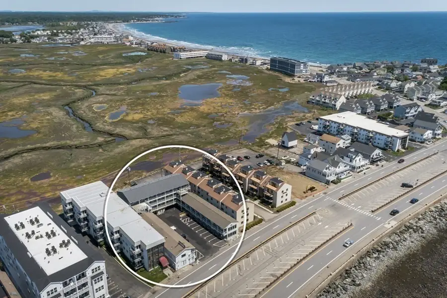 449 Ocean Boulevard #102, Hampton, NH 03842 - Image #2