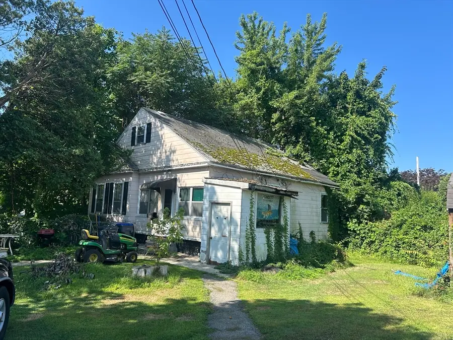 3 Thissell St, Methuen, MA 01844 - Image #2