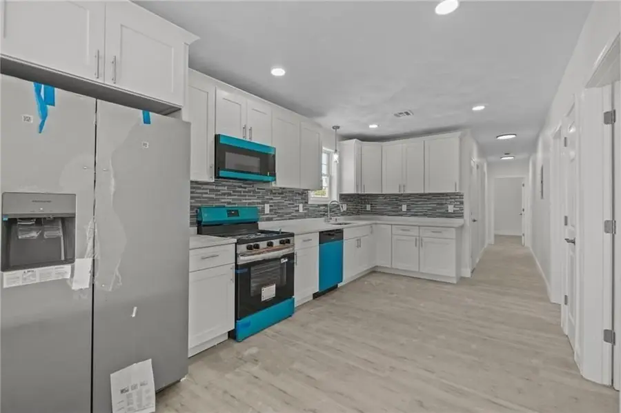 107 Sisson, Providence, RI 02909 - Image #2