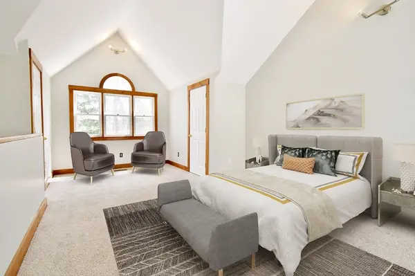 39 Bellis Circle #E, Cambridge, MA 02140