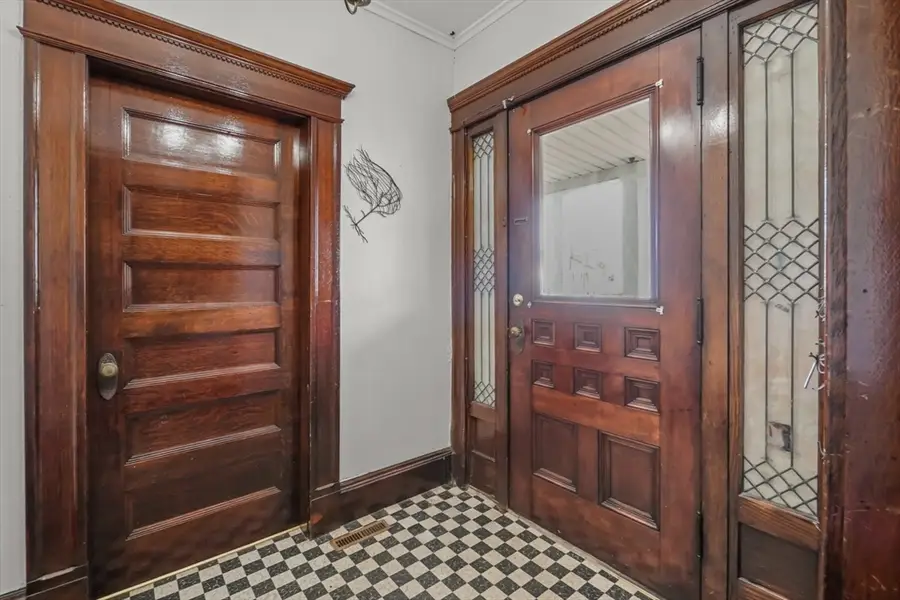 1678 Northampton, Holyoke, MA 01040 - Image #3