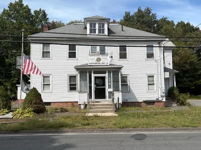 63 Riverside Dr, Northampton, MA 01062 - Image #1