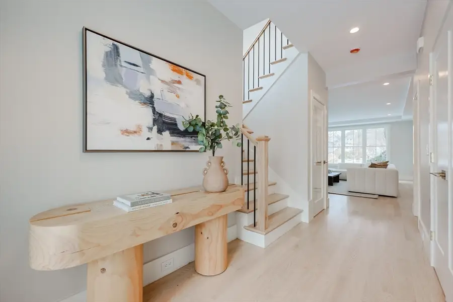 23 Pilgrim Rd, Wellesley, MA 02481 - #2