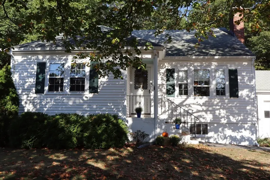 18 Crosby Rd, Wakefield, MA 01880 - Image #3