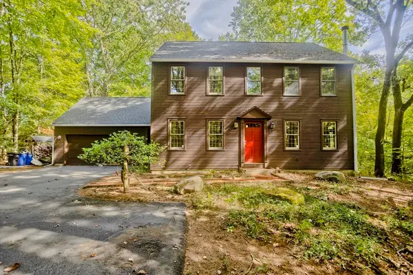 217 Inverness Ln, Longmeadow, MA 01106