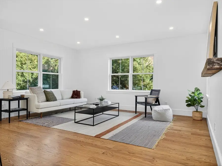 31 Houghton St #B, Somerville, MA 02143 - Image #2