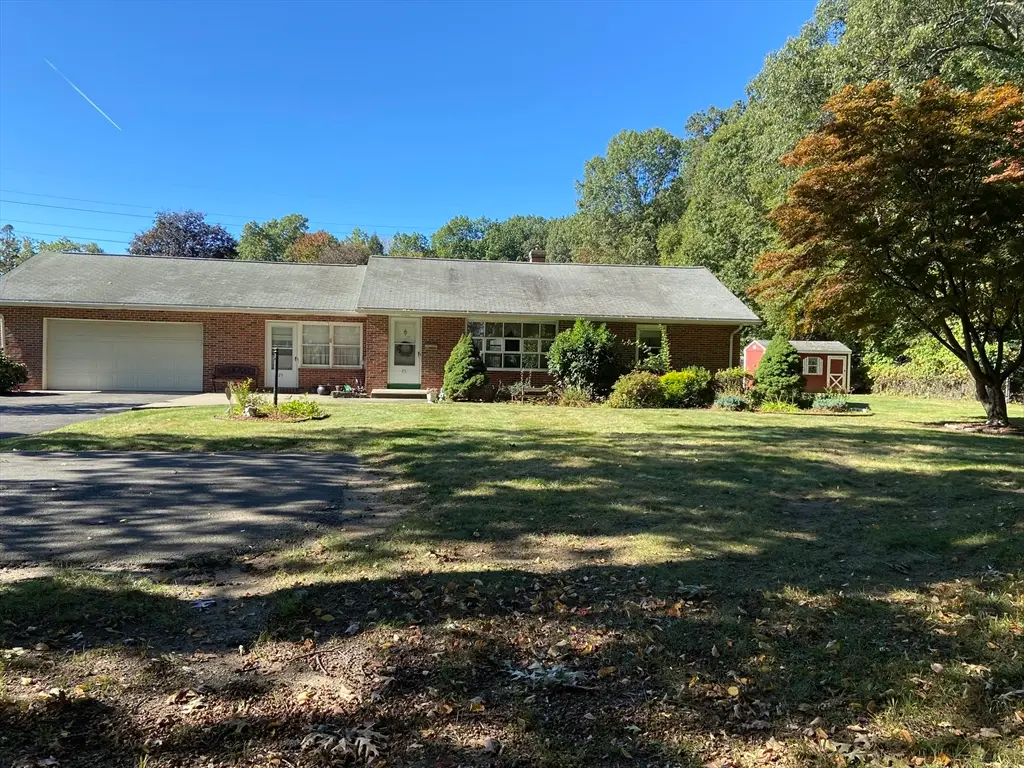 25 Hillcrest St, Agawam, MA 01001 - Image #1