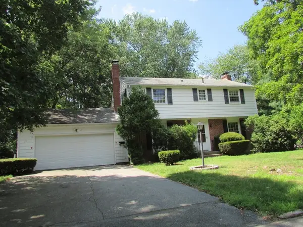21 Shady Lane, Attleboro, MA 02703