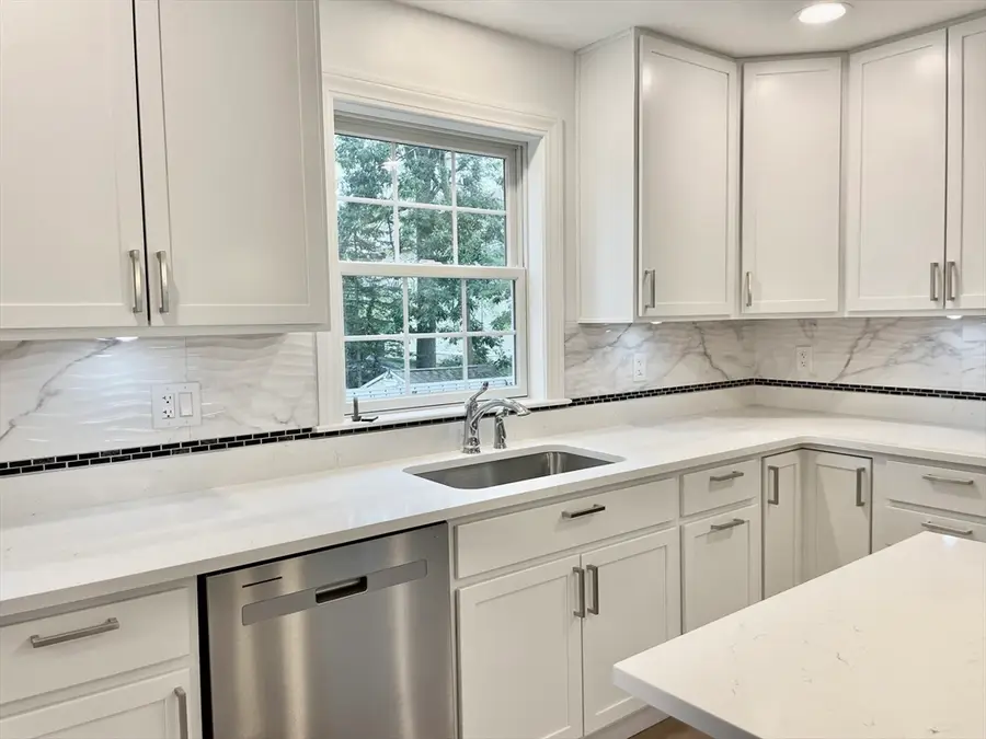 215 High Street #20, Taunton, MA 02780 - Image #2