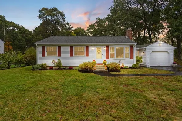 79 Fremont St, Taunton, MA 02780