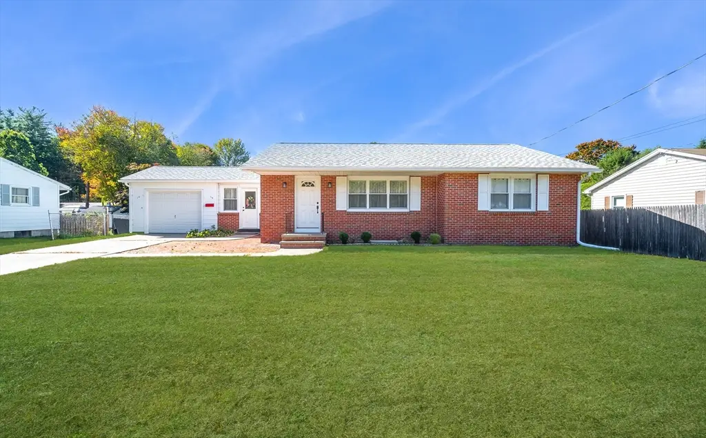 114 Montague St, Turners Falls, MA 01376 - Image #1