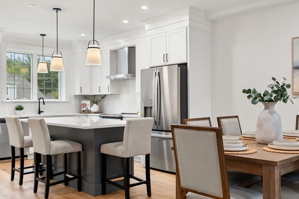 67 Groton Rd #B, Nashua, NH 03062 - Image #1