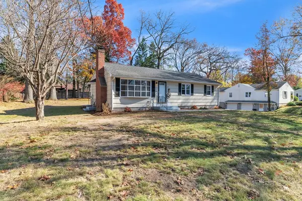 49 Wimbleton Dr, Longmeadow, MA 01106