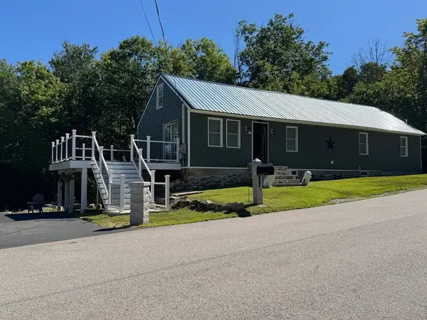 36 Mill St, New Ipswich, NH 03071