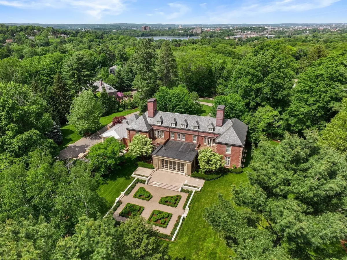 1014 Boylston Street, Chestnut Hill, MA 02467 - #1