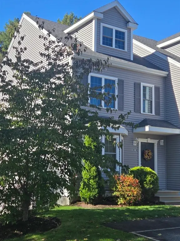 101 Washington St #4, East Bridgewater, MA 02333