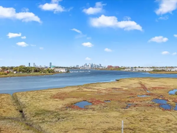 133 Commander Shea Blvd #609, Quincy, MA 02171