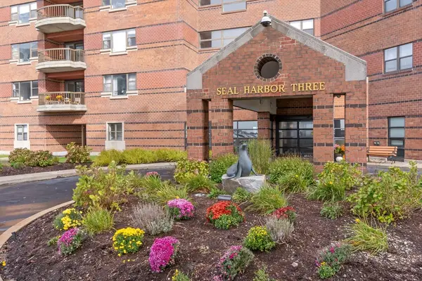 3 Seal Harbor Rd #133, Winthrop, MA 02152