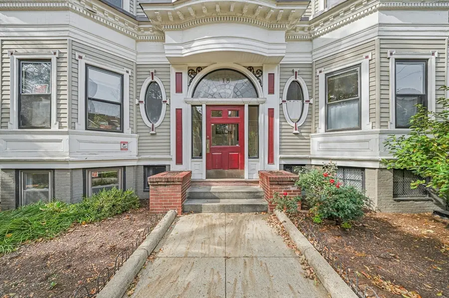 15 Trowbridge St #12A, Cambridge, MA 02138 - Image #3