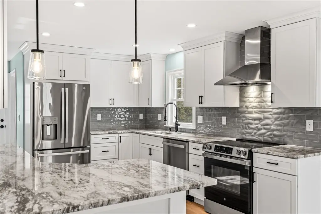 12 Eagle St, Boston, MA 02132 - Image #1