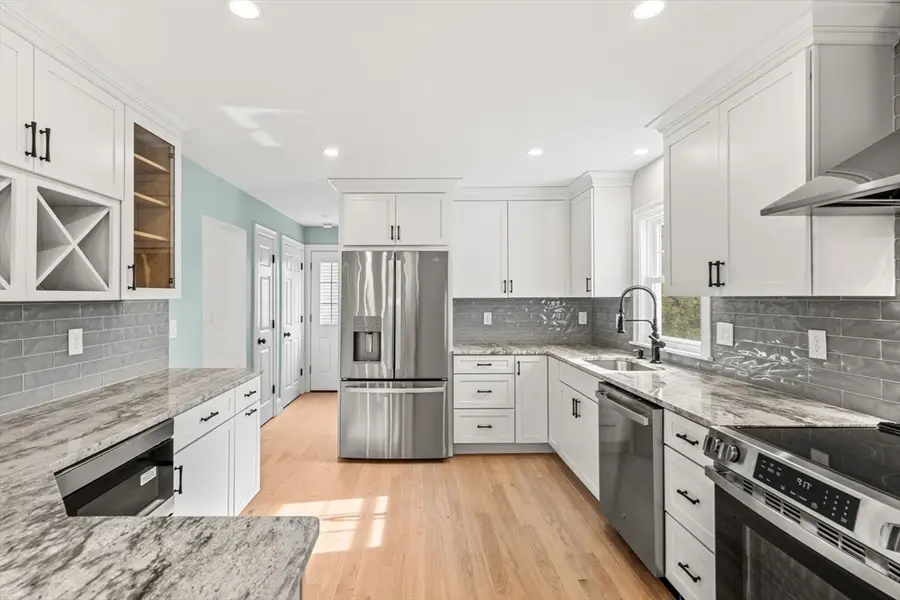 12 Eagle St, Boston, MA 02132 - Image #3