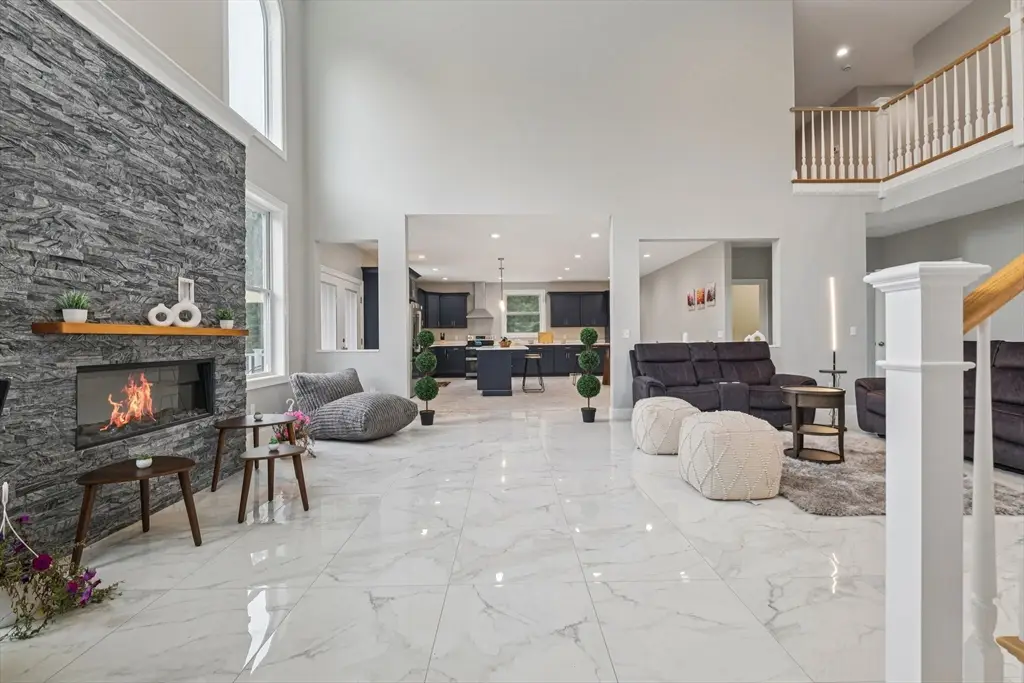 920 Drift Rd, Westport, MA 02790 - Image #1