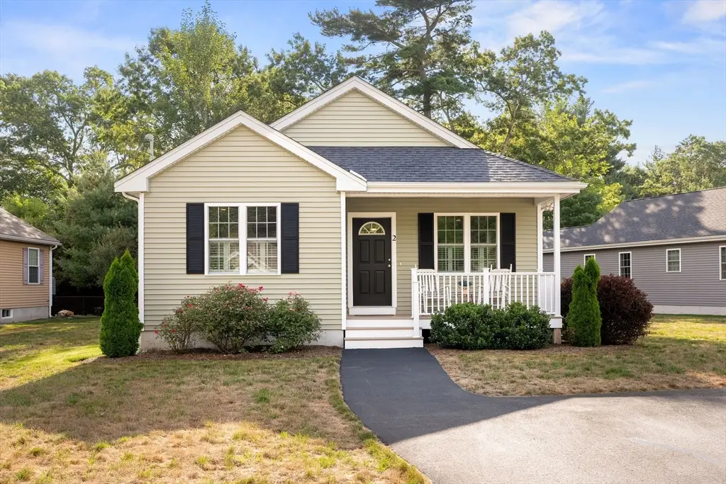 2 Magnolia Cir #2, East Bridgewater, MA 02333 - Image #1